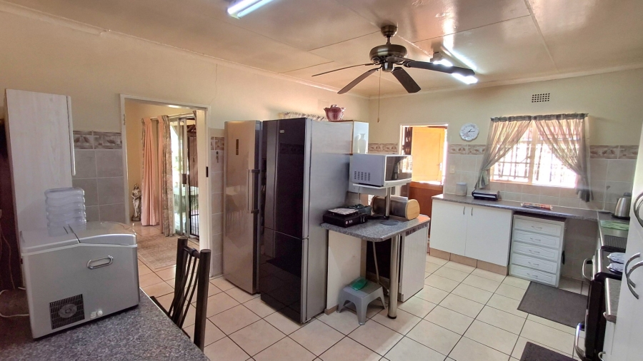 3 Bedroom Property for Sale in Vaalpark Free State